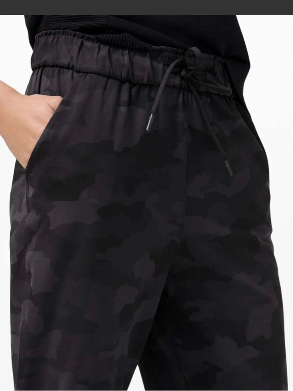 Lululemon Stretch High-Rise Jogger camo